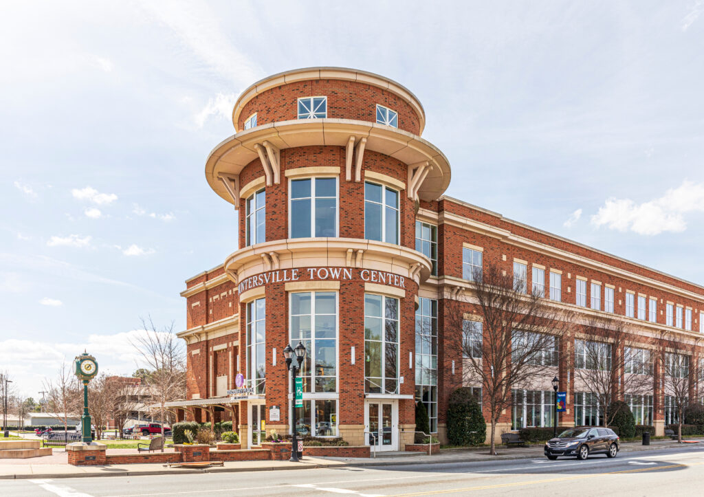 HUNTERSVILLE, NC